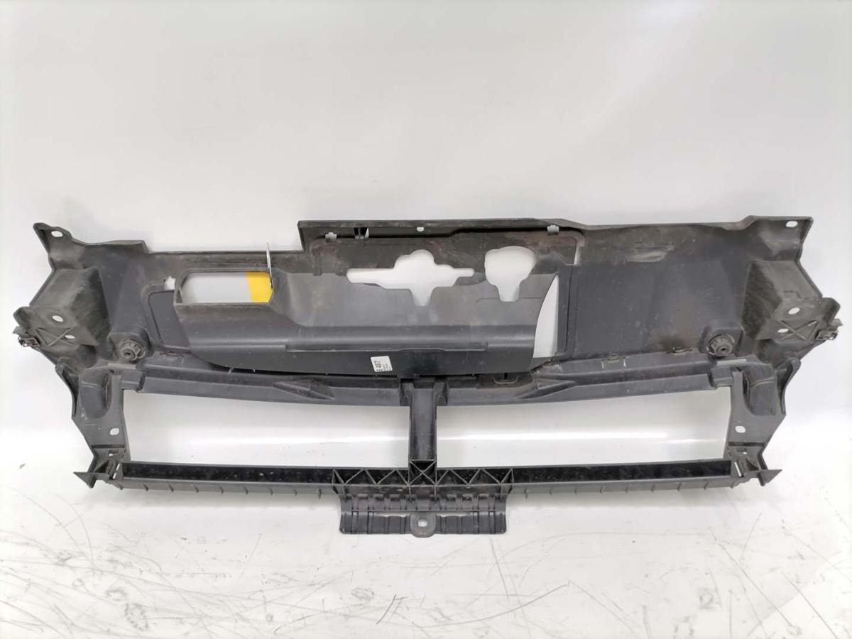 Peugeot 308 2 SW original Träger Stoßstange Stossfänger vorn Bj.2016